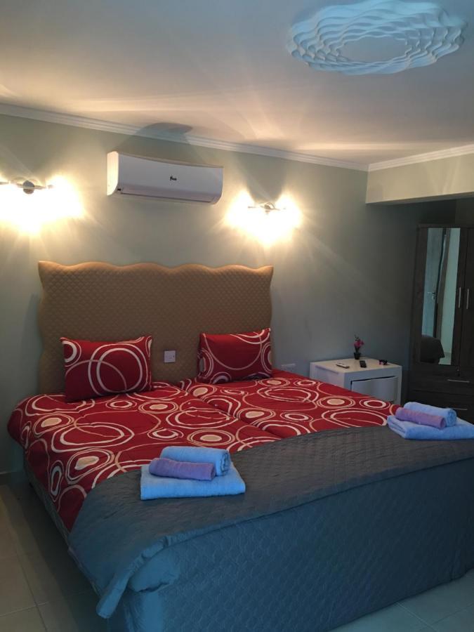 Livadia Studio Paphos 外观 照片