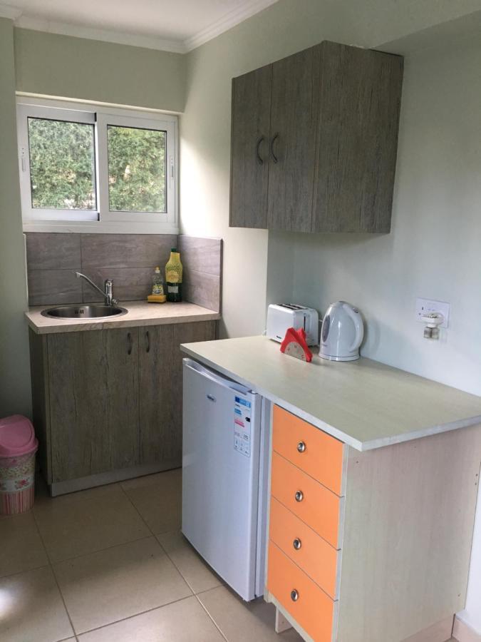 Livadia Studio Paphos 外观 照片