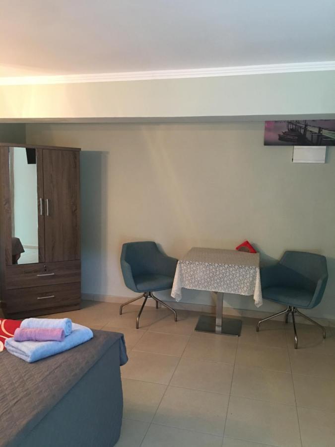 Livadia Studio Paphos 外观 照片